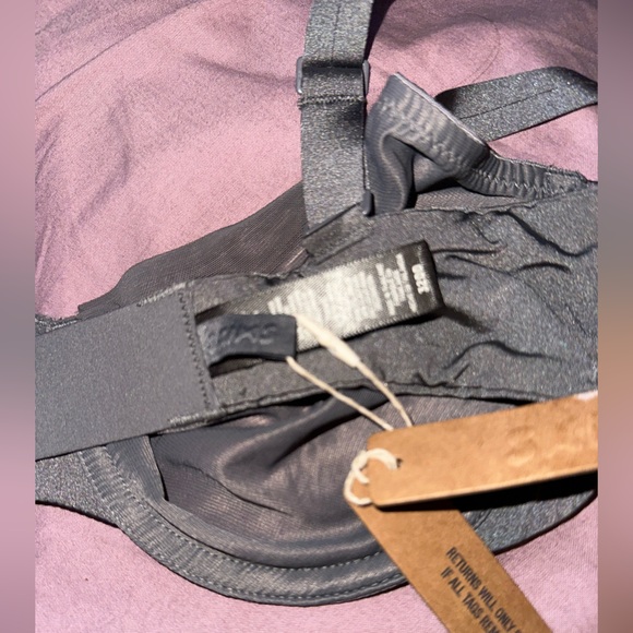 SKIMS GRAY GUN METAL Sheer Bra NWT - Picture 12 of 16